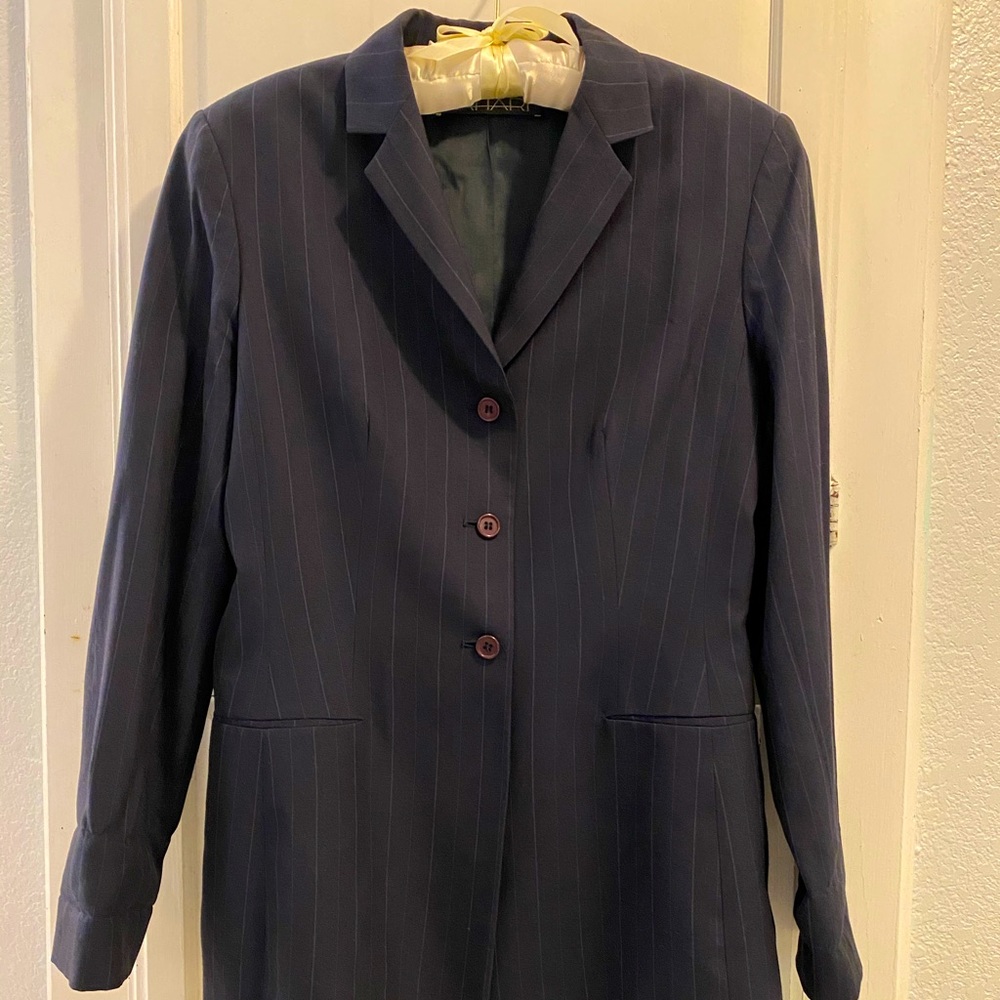tahari blazer
